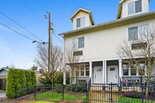 138 NE 109th Ave, Portland, OR 97220 - Photo 2