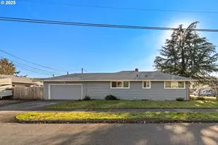 356 NE 108th Pl, Portland, OR 97220 - Photo 22