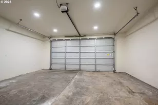 950 Coburg Rd, Eugene, OR 97401 - Photo 30