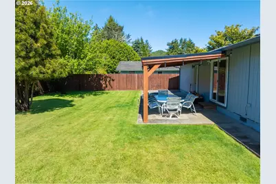 412 Camellia Ct, Reedsport, OR 97467 - Photo 42