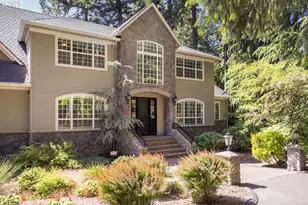 17677 Westview Dr, Lake Oswego, OR 97034 - Photo 2