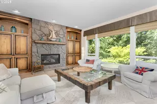 17677 Westview Dr, Lake Oswego, OR 97034 - Photo 8