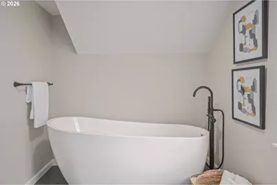 2031 Olive St, Eugene, OR 97405 - Photo 28