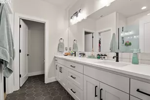 20211 Glen Vista Rd, Bend, OR 97703 - Photo 24