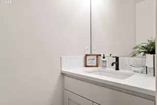 20211 Glen Vista Rd, Bend, OR 97703 - Photo 14