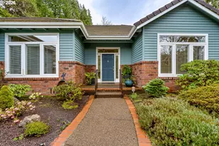 2572 W 28th Ave, Eugene, OR 97405 - Photo 2