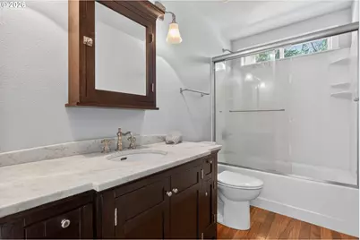 7860 SW Gearhart Dr, Beaverton, OR 97007 - Photo 40