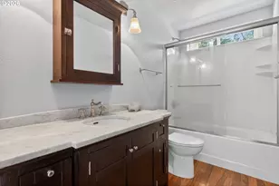 7860 SW Gearhart Dr, Beaverton, OR 97007 - Photo 40