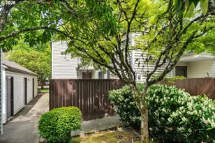 5792 SW 204th Pl, Beaverton, OR 97078 - Photo 26
