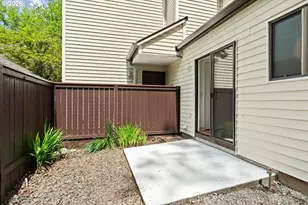 5792 SW 204th Pl, Beaverton, OR 97078 - Photo 24