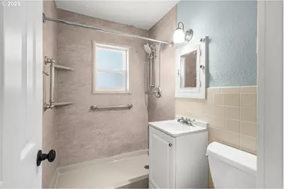 8940 SE Stanley Pl, Portland, OR 97206 - Photo 12