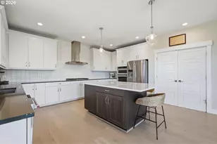 24450 NE Roman Ln, Newberg, OR 97132 - Photo 8
