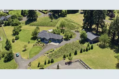 24450 NE Roman Ln, Newberg, OR 97132 - Photo 4