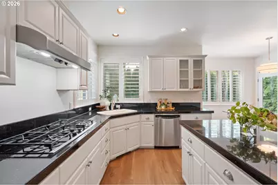 1041 Epperly Way, West Linn, OR 97068 - Photo 14
