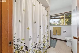 20155 SW Boones Ferry Rd, Tualatin, OR 97062 - Photo 14