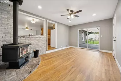 15445 SE Stephens Ct, Portland, OR 97233 - Photo 20