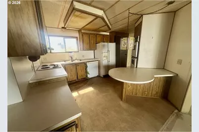 97922 Lively Ln, Brookings, OR 97415 - Photo 8