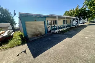 97922 Lively Ln, Brookings, OR 97415 - Photo 2