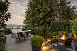 604 NW MacLeay Blvd, Portland, OR 97210 - Photo 28