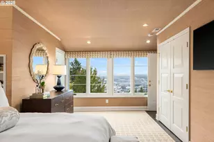 604 NW MacLeay Blvd, Portland, OR 97210 - Photo 32