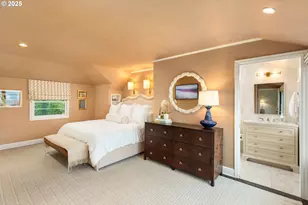 604 NW MacLeay Blvd, Portland, OR 97210 - Photo 30