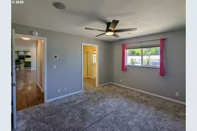 61 SW Oak St, Winston, OR 97496 - Photo 14