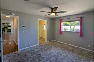61 SW Oak St, Winston, OR 97496 - Photo 14