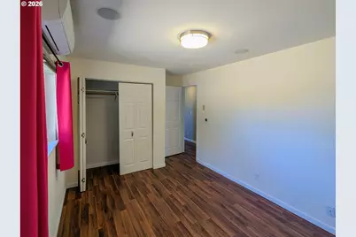 61 SW Oak St, Winston, OR 97496 - Photo 12