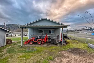 61 SW Oak St, Winston, OR 97496 - Photo 30