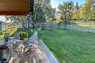 61 SW Oak St, Winston, OR 97496 - Photo 44
