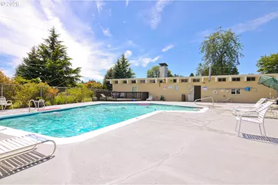 1514 NE Hogan Dr, Gresham, OR 97030 - Photo 22
