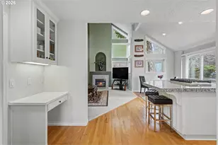 2874 Laurelwood Ct, Salem, OR 97304 - Photo 14