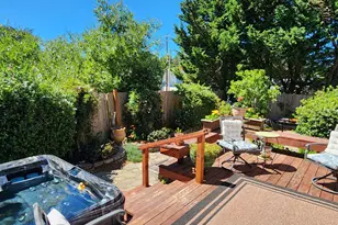 1126 Washington St, Port Orford, OR 97465 - Photo 2