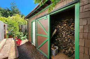 1126 Washington St, Port Orford, OR 97465 - Photo 26