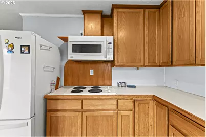 456 N Cammann St, Coos Bay, OR 97420 - Photo 12