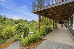 5754 SE Pine St, Hillsboro, OR 97123 - Photo 28