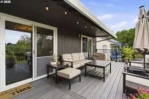 5754 SE Pine St, Hillsboro, OR 97123 - Photo 30