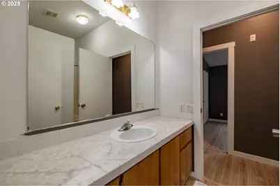 2155 Robins Ln SE #33, Salem, OR 97306 - Photo 32