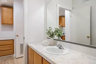 2155 Robins Ln SE, Salem, OR 97306 - Photo 20