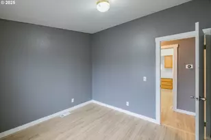 2155 Robins Ln SE, Salem, OR 97306 - Photo 36