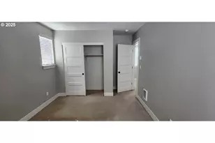 4417 N Gantenbein Ave, Portland, OR 97217 - Photo 30