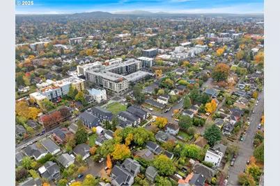 4417 N Gantenbein Ave, Portland, OR 97217 - Photo 46