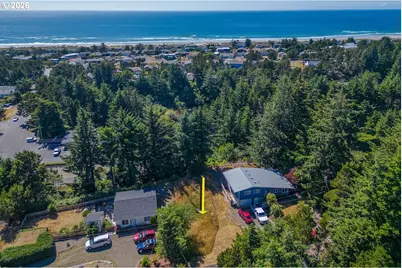 2118 NW Viewridge Dr, Waldport, OR 97394 - Photo 2