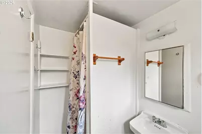 91500 Cape Arago Hwy, Coos Bay, OR 97420 - Photo 32