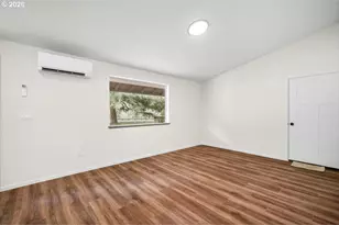 37875 Row River Rd, Dorena, OR 97434 - Photo 6