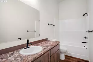 37875 Row River Rd, Dorena, OR 97434 - Photo 18