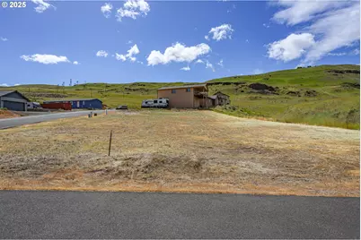 400 Deschutes Ln, Rufus, OR 97050 - Photo 4