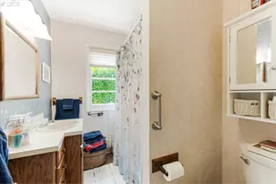 18050 SE Langensand Rd, Sandy, OR 97055 - Photo 16