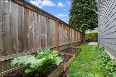 10321 N Midway Ave, Portland, OR 97203 - Photo 22