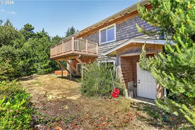 1902 NW Cedar Crest Pl, Waldport, OR 97394 - Photo 32